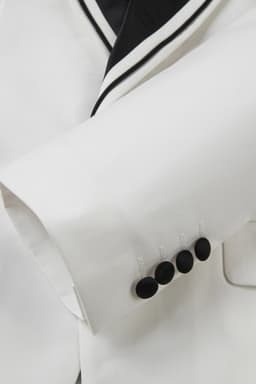 thumbnail-7
